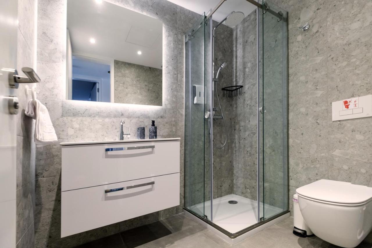 Gaia Seaview Apartment 1 Larnaca Exterior photo